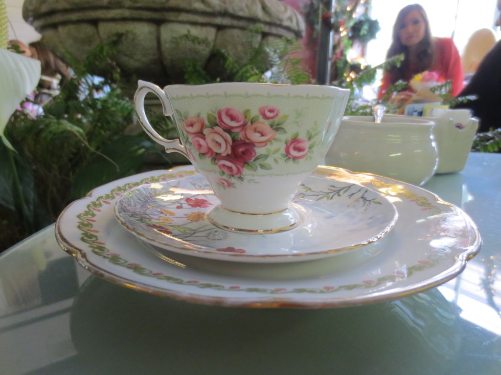 Tea Rose Gardens decor2